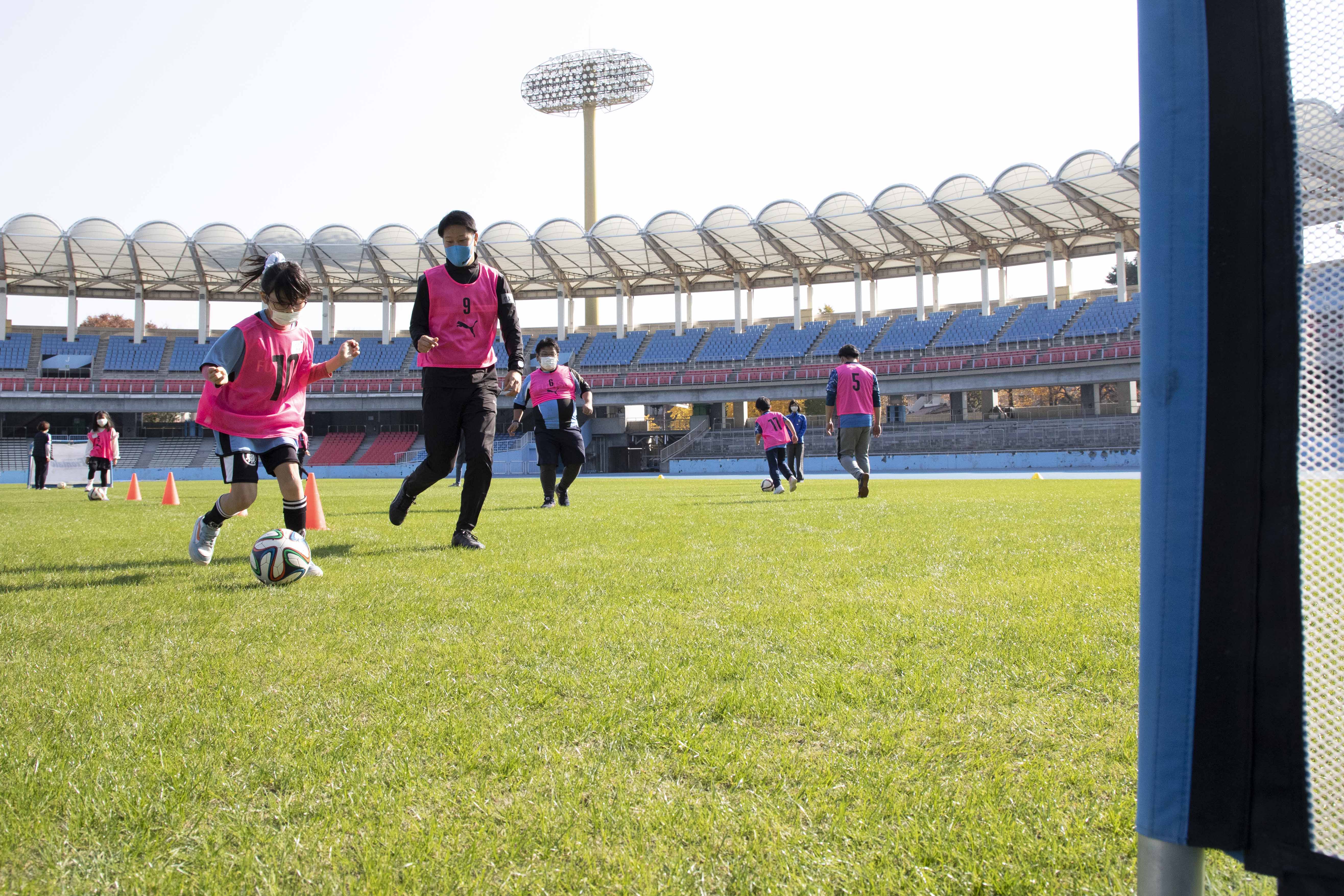 発達障害の子どもたちが楽しめる<br>サッカーイベントにパレットも協力参加！